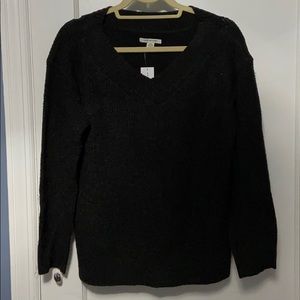 NEW AE Slouchy V-Neck Sweater